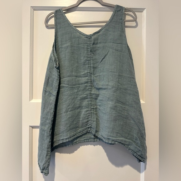 Blue Fish Linen Tank in Early Sky - Picture 2 of 5